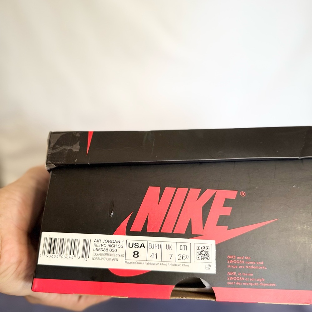 AUTHENTIC Jordan 1 Retro OG High Pine Green 2.0 size 8 555088-030 2020 PRE-OWNED - Picture 9 of 9